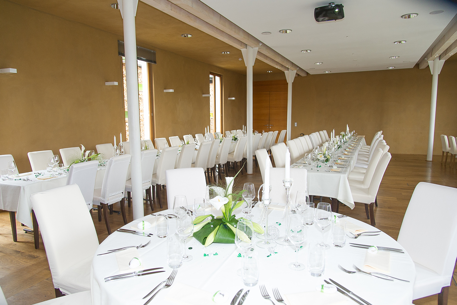 Hochzeitsfeier im Ecolut Eventcenter bei Köln