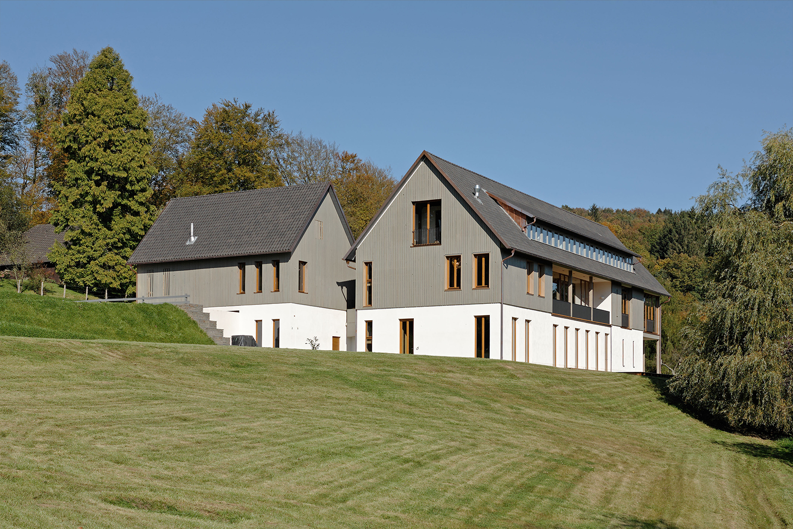 Gebäudeansicht Ecolut Eventcenter bei Köln